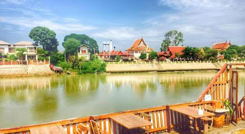 Jidapa Resort Ayutthaya Bagian luar foto