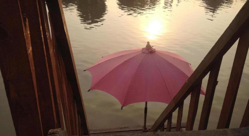 Jidapa Resort Ayutthaya Bagian luar foto